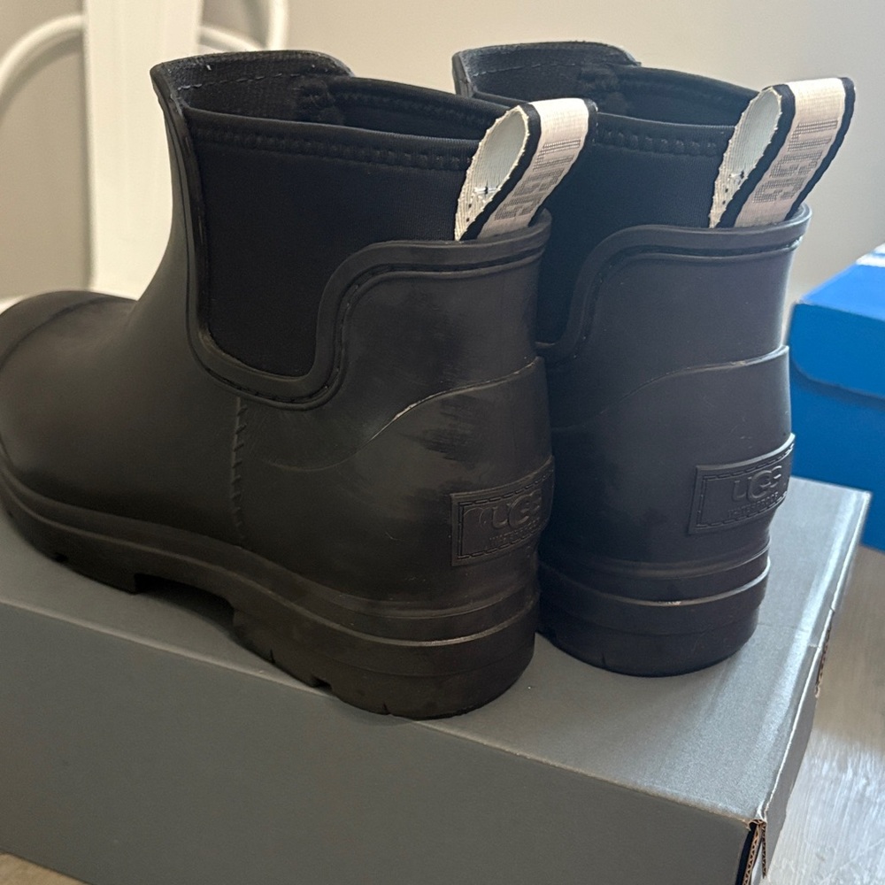UGG women Black Rain Boots